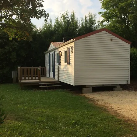 Camping Les Poutiroux
