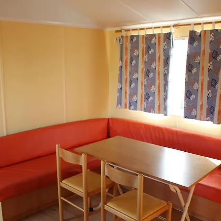 Camping Les Poutiroux 3* Limeuil
